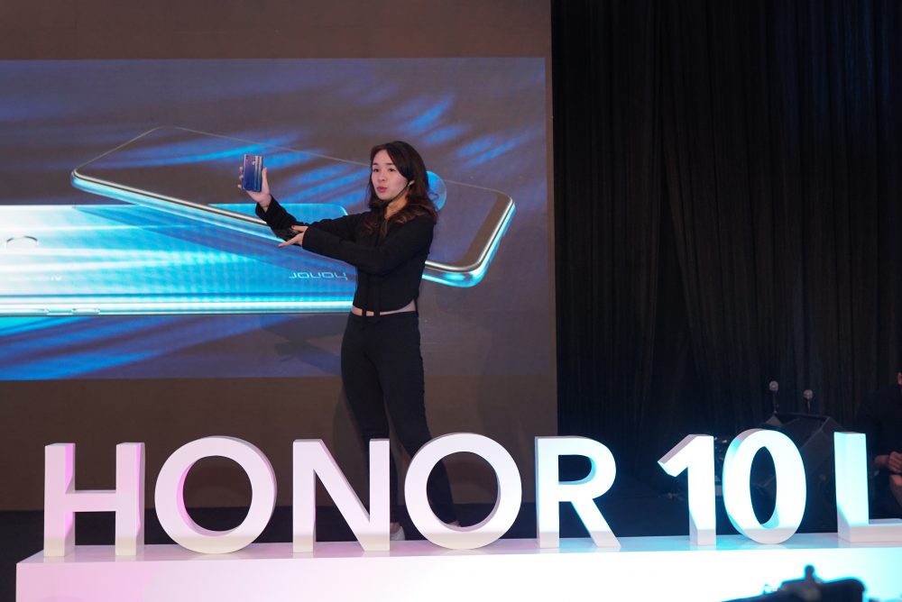 Smartphone Honor 10 Lite, Hadir dengan Gaya Milenial